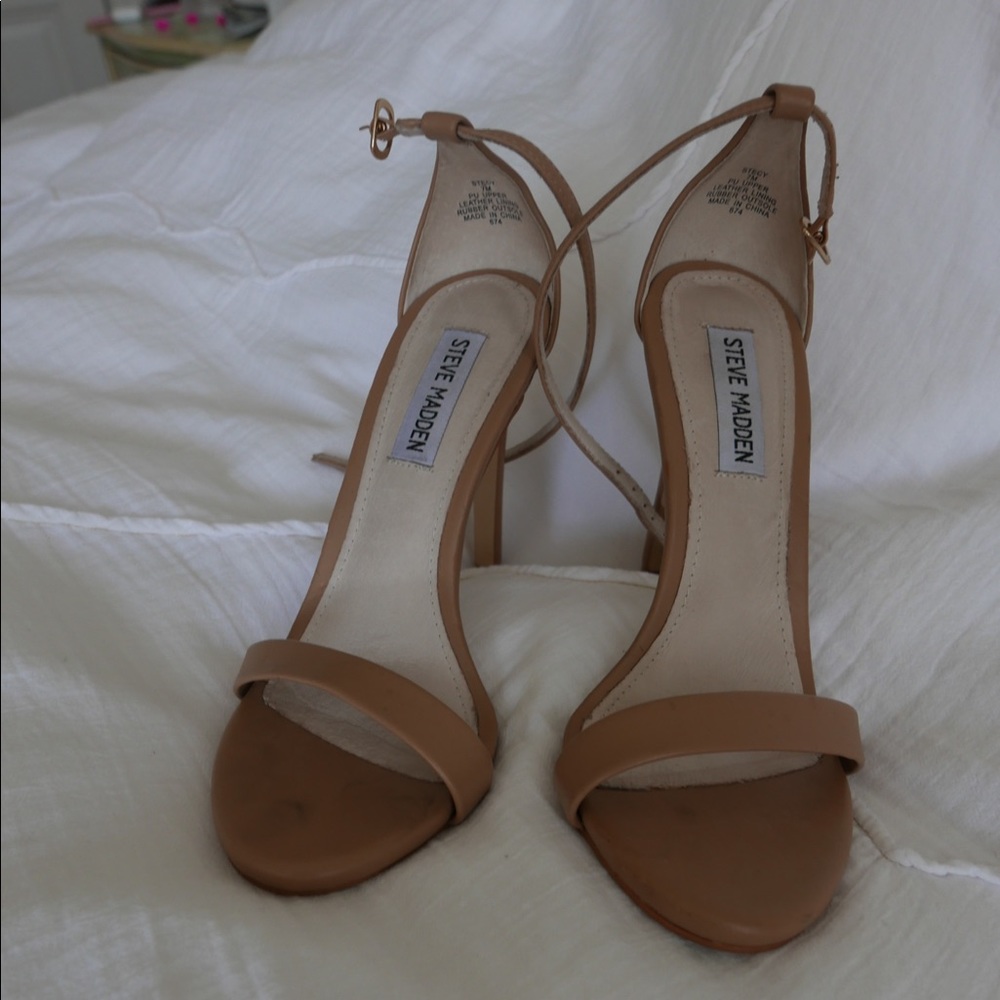 Steve Madden heels!